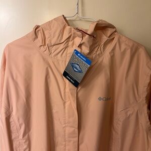 Columbia Women's Light Peach Windbreaker Jacket